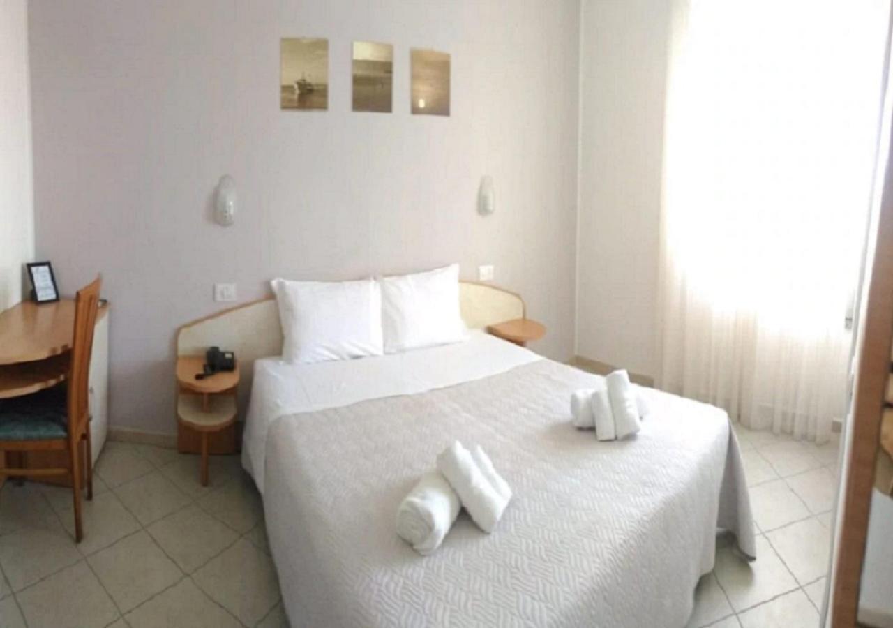 Hotel Prestige Rimini Esterno foto